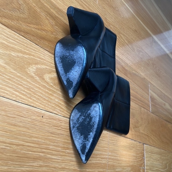 Saint Laurent boot size 38.5 - Picture 4 of 10